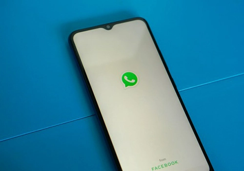 Música no status do WhatsApp