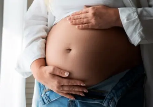 Como fazer teste de gravidez com app? ( Imagem: Freepik)